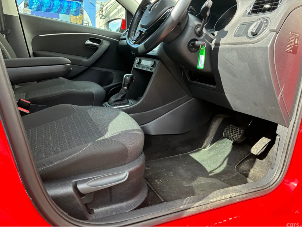 Volkswagen Polo Hatchback, Petrol, 2016, Red