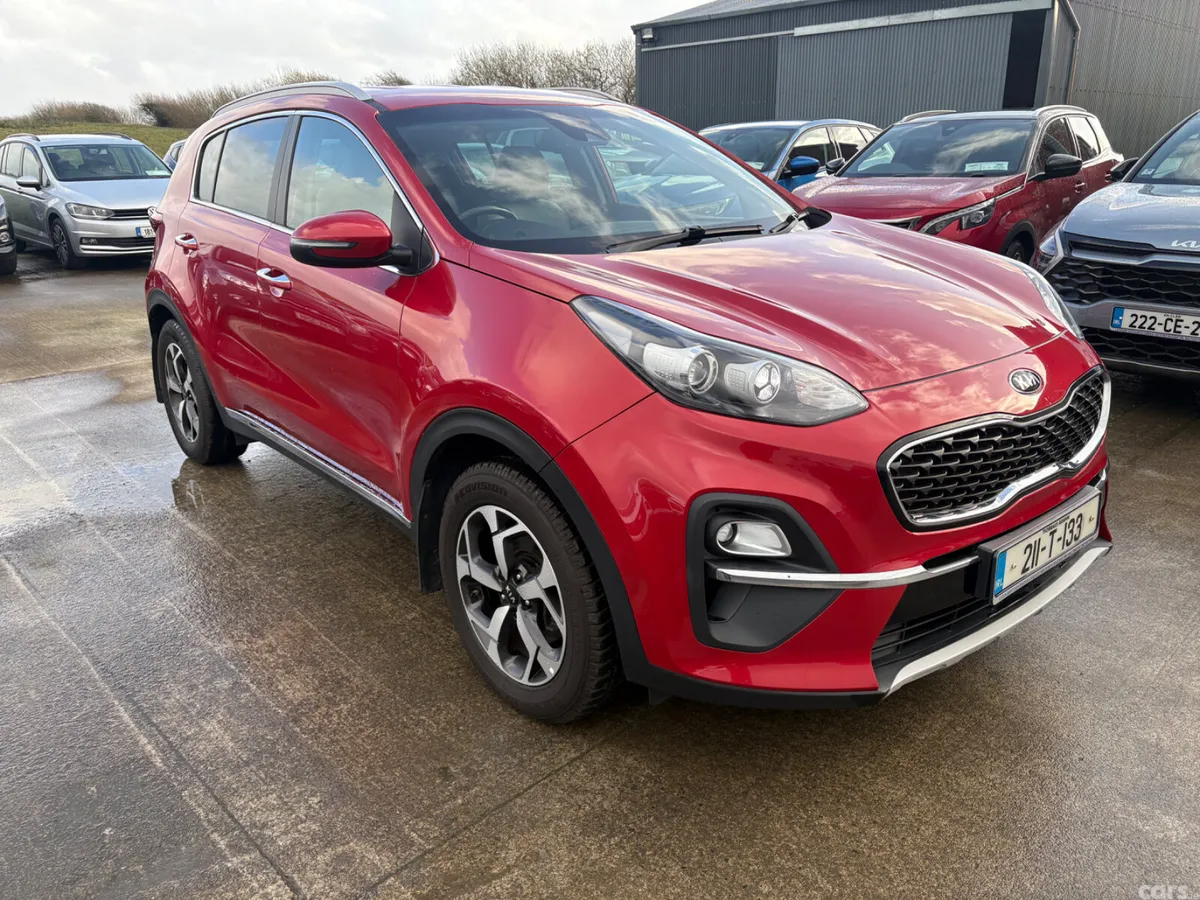 Kia Sportage SUV, Diesel Hybrid, 2021, Red