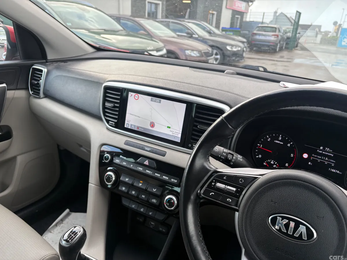 Kia Sportage SUV, Diesel Hybrid, 2021, Red