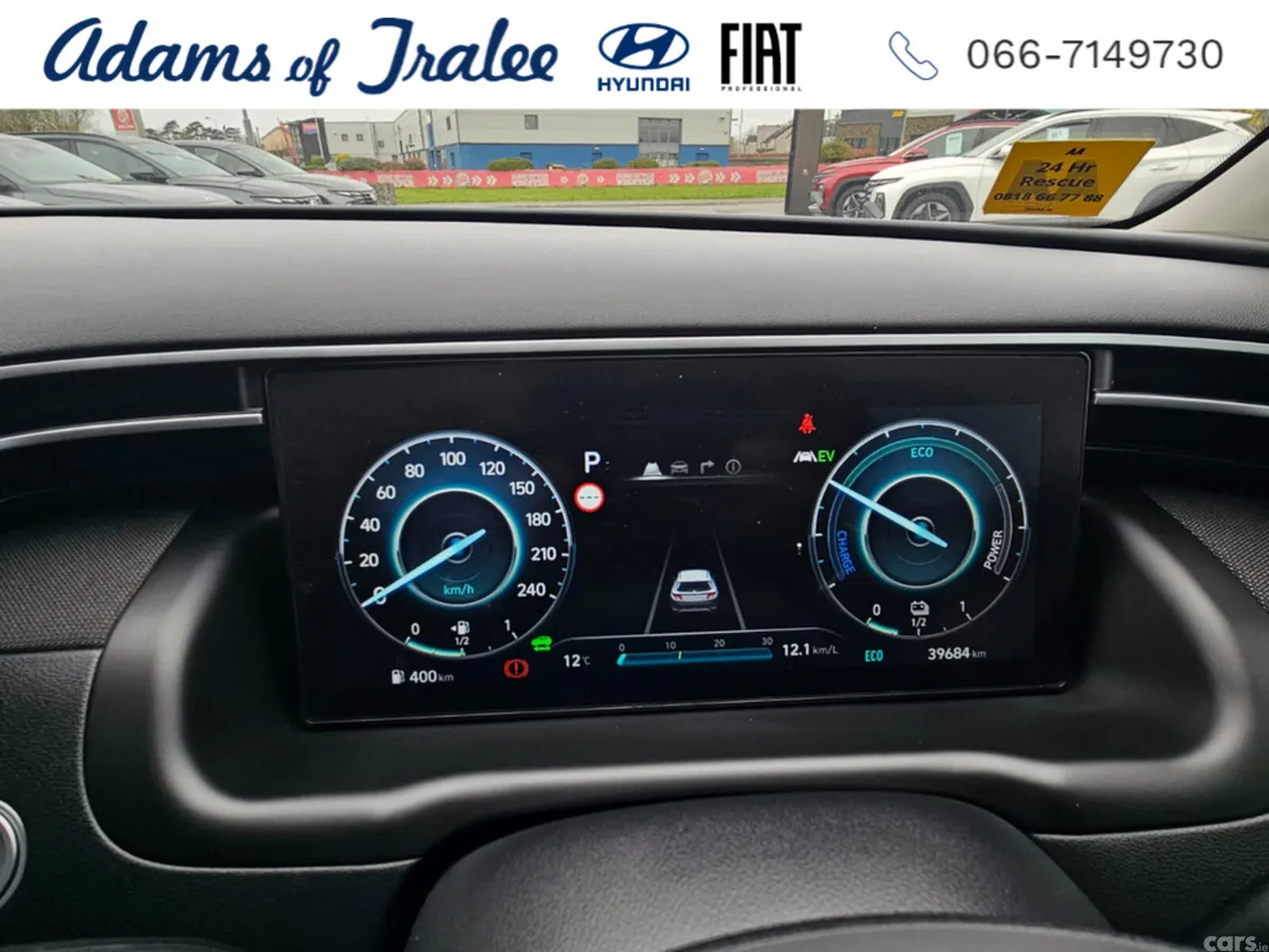 Hyundai Tucson MPV, Petrol Hybrid, 2024, Red
