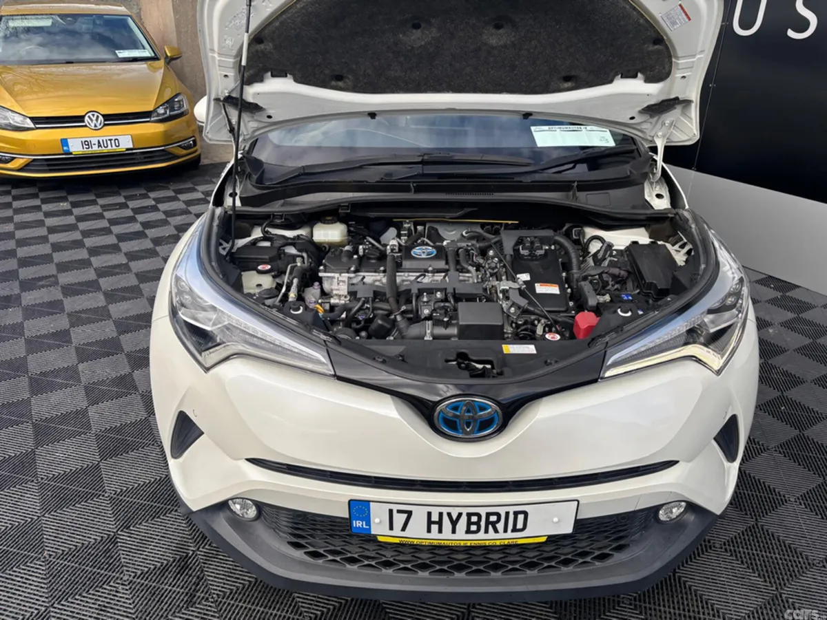 Toyota C-HR Hatchback, Petrol, 2017, White
