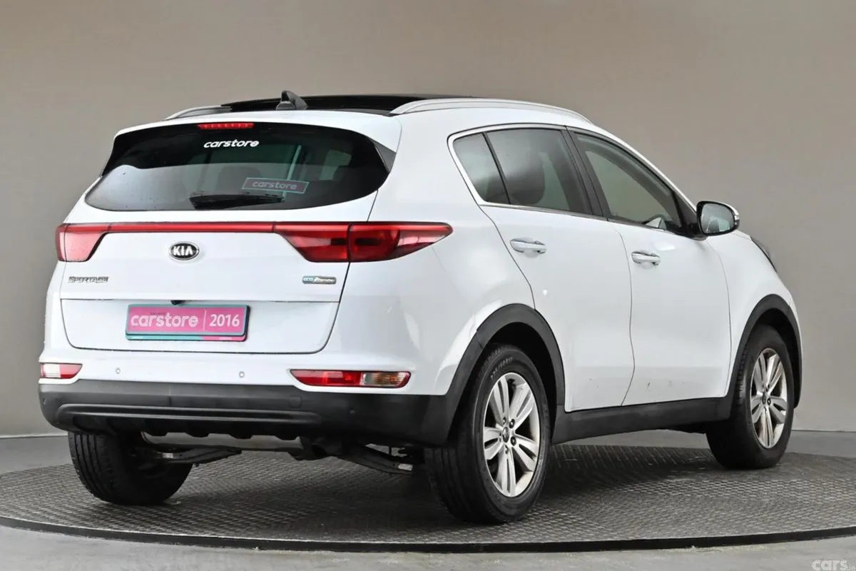Kia Sportage SUV, Diesel, 2016, White