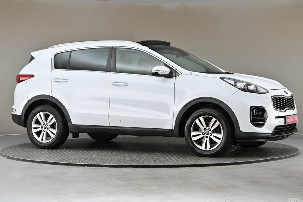Kia Sportage SUV, Diesel, 2016, White