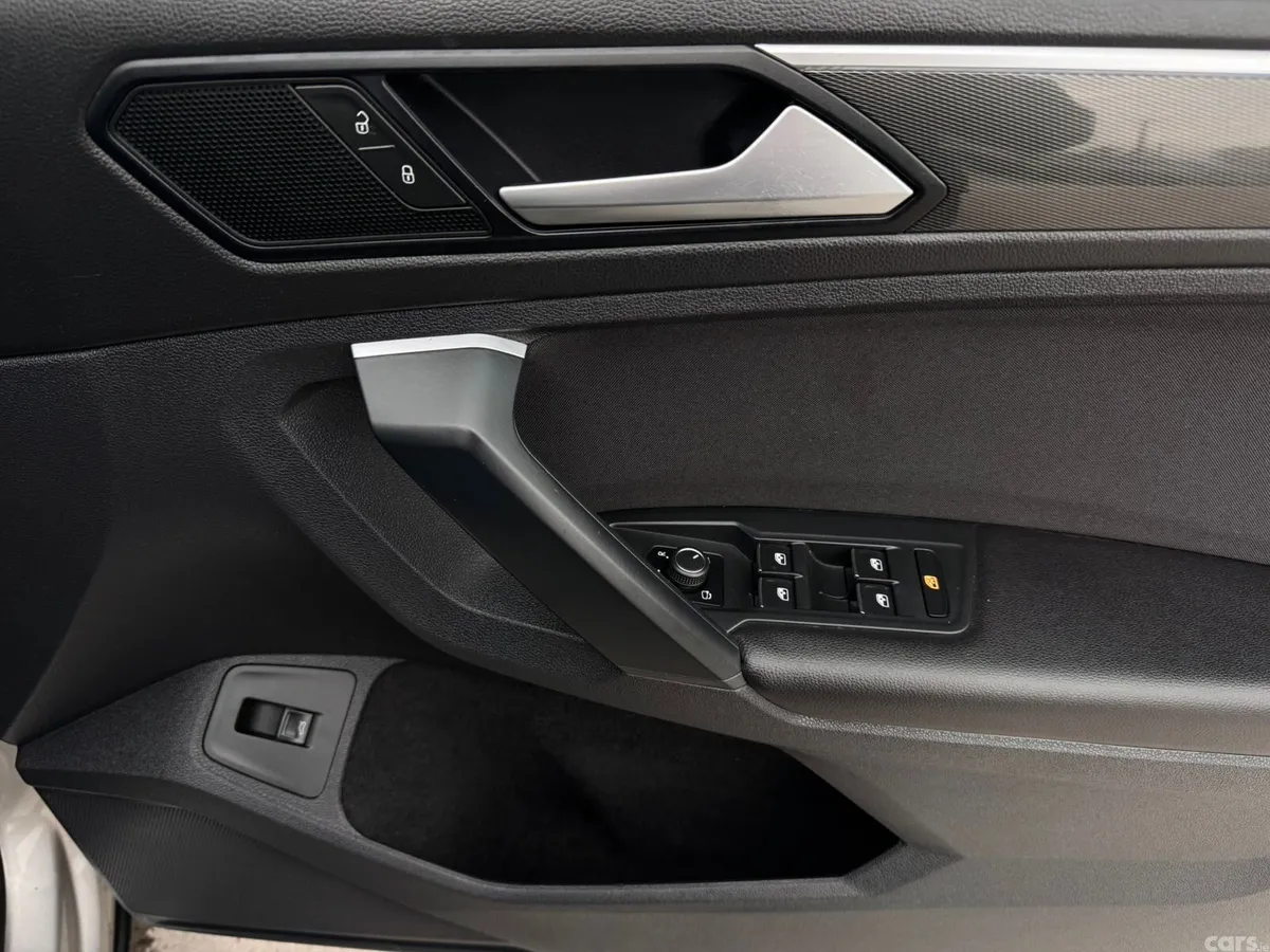 Volkswagen Tiguan SUV, Diesel, 2019, Grey