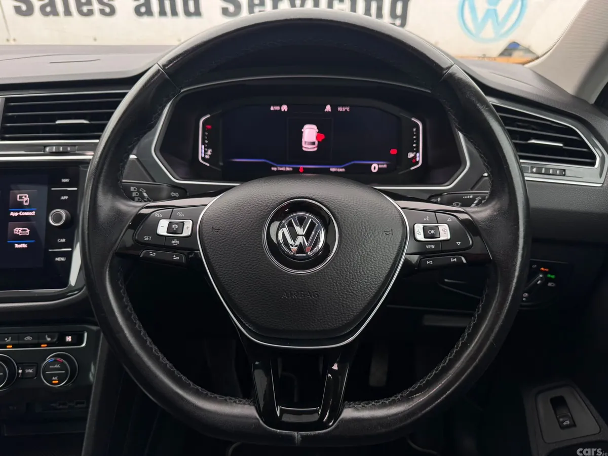 Volkswagen Tiguan SUV, Diesel, 2019, Grey