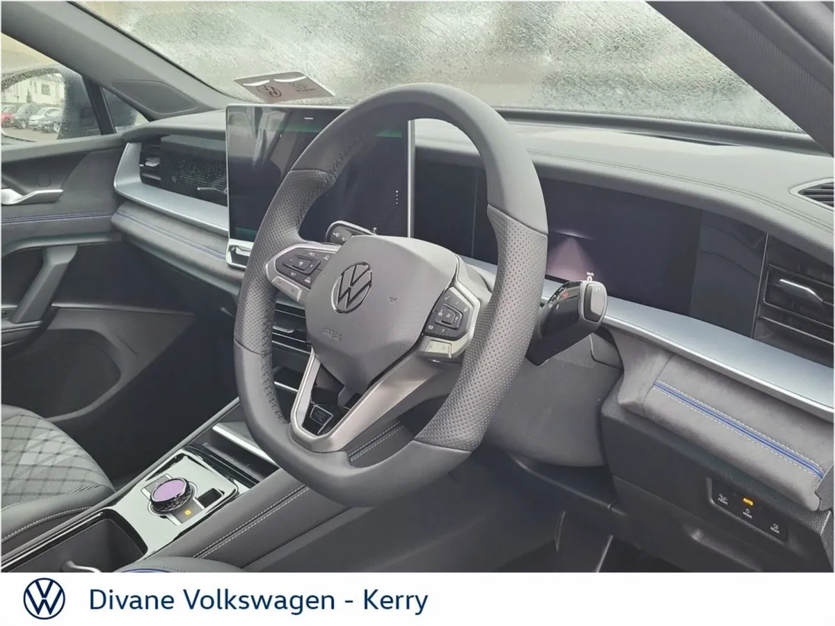 Volkswagen Tayron Hatchback, Petrol Plug-in Hybrid, 2027, Grey
