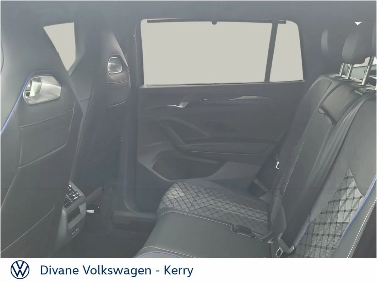 Volkswagen Tayron Hatchback, Petrol Plug-in Hybrid, 2027, Grey
