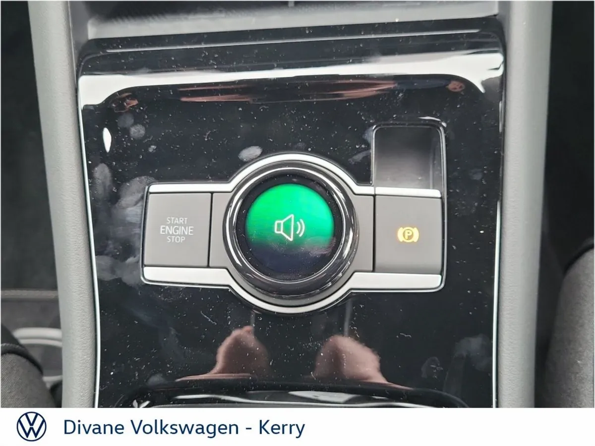 Volkswagen Tayron Hatchback, Petrol Plug-in Hybrid, 2027, Grey