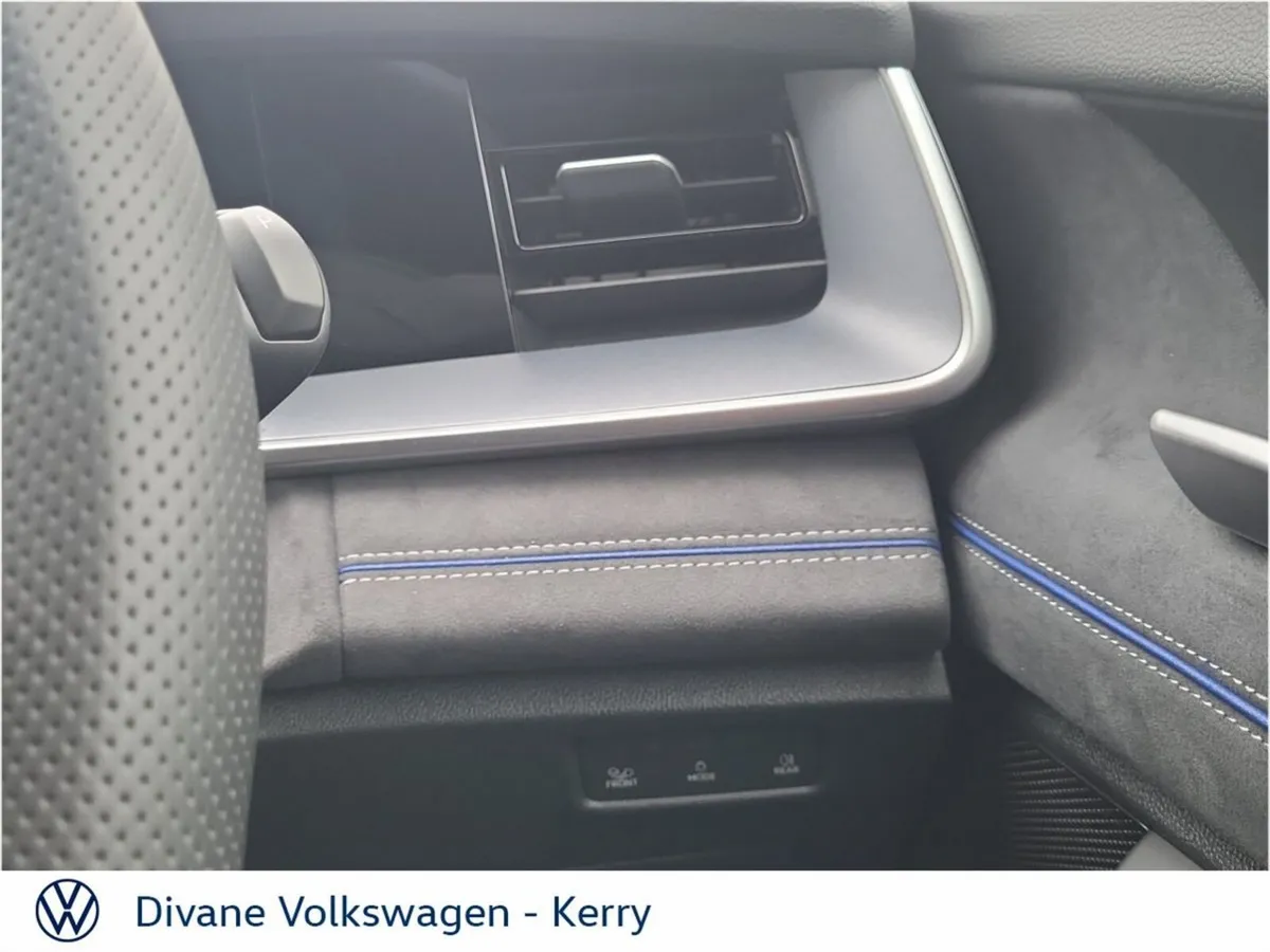 Volkswagen Tayron Hatchback, Petrol Plug-in Hybrid, 2027, Grey