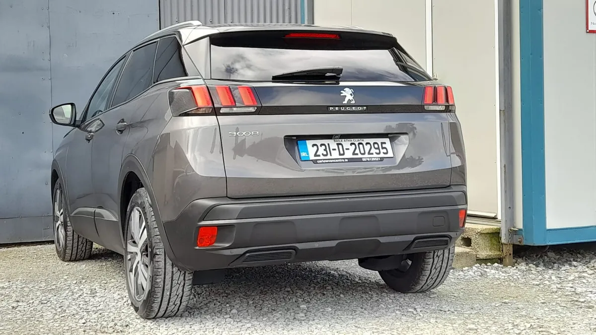 Peugeot 3008 MPV, Diesel, 2023, Grey