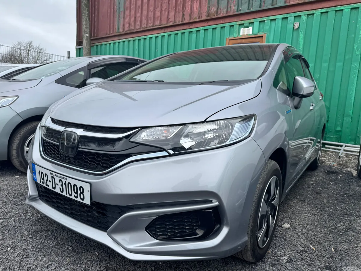 Honda Fit Hatchback, Petrol Hybrid, 2019, Silver