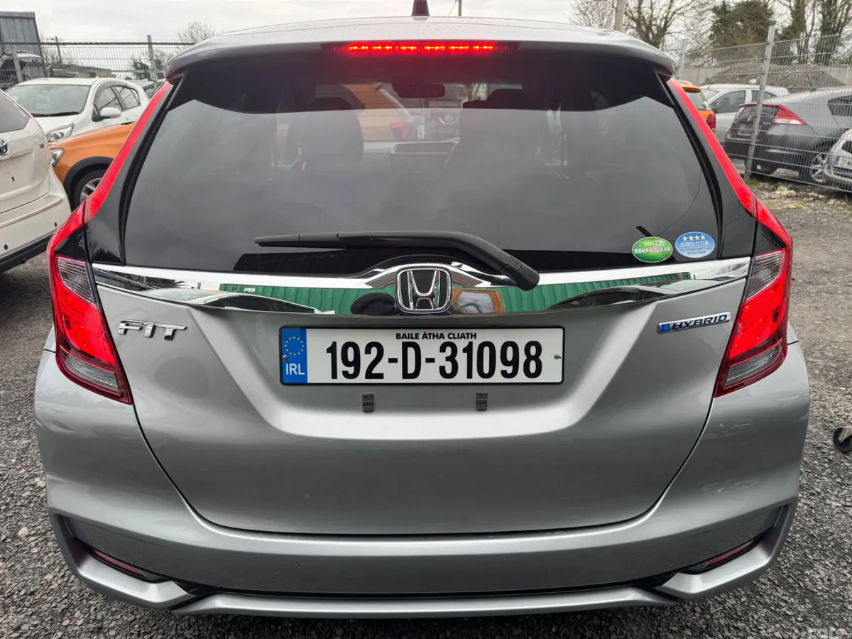 Honda Fit Hatchback, Petrol Hybrid, 2019, Silver