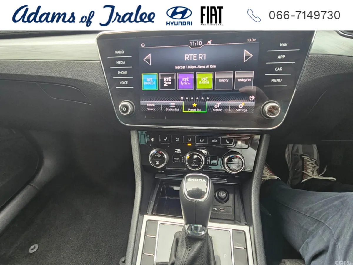 Skoda Superb Hatchback, Diesel, 2024, Black
