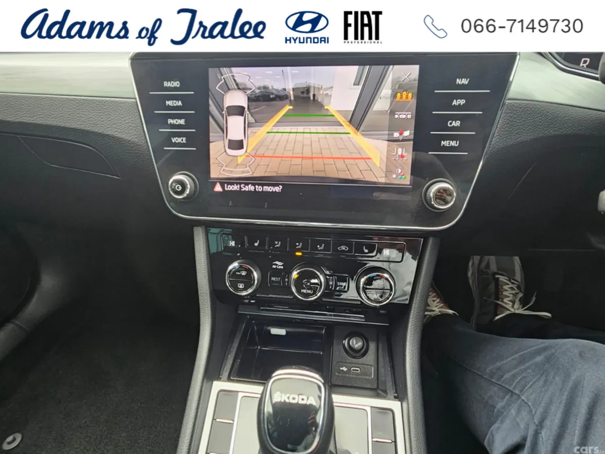 Skoda Superb Hatchback, Diesel, 2024, Black
