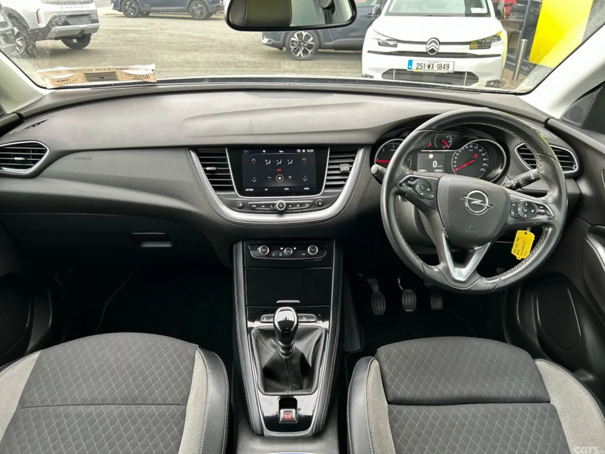 Opel Grandland X MPV, Diesel, 2019, Grey