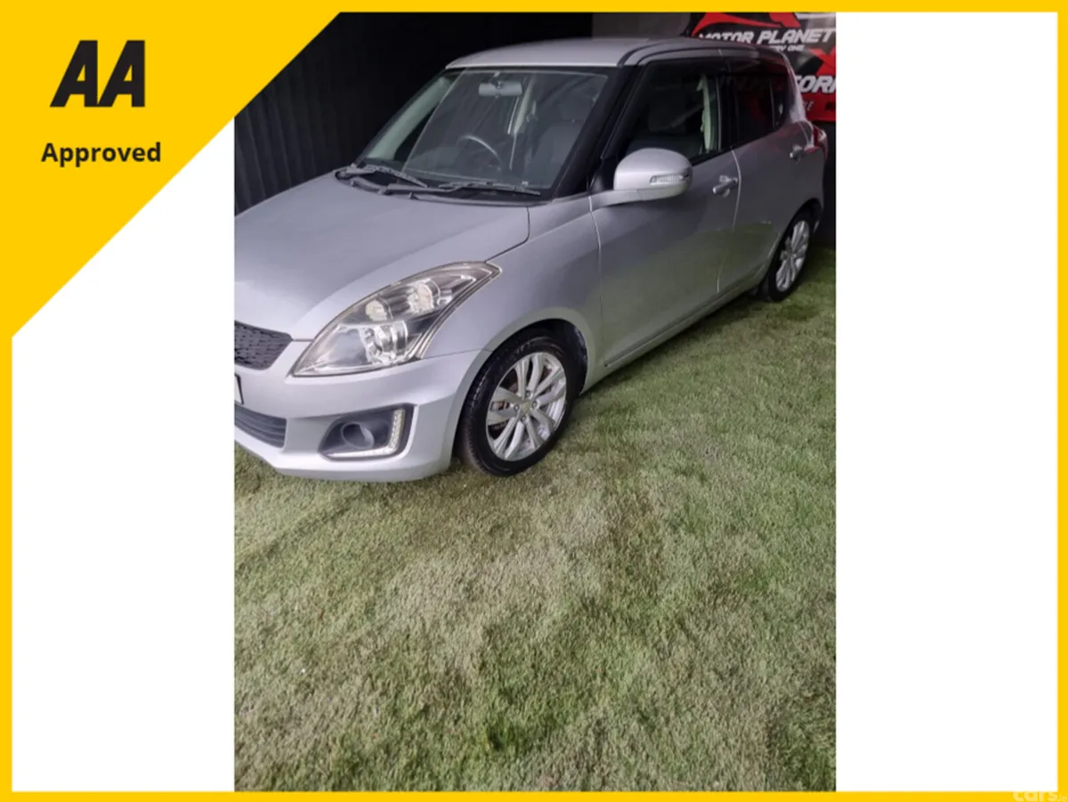 Suzuki Swift Hatchback, Petrol, 2014, Silver
