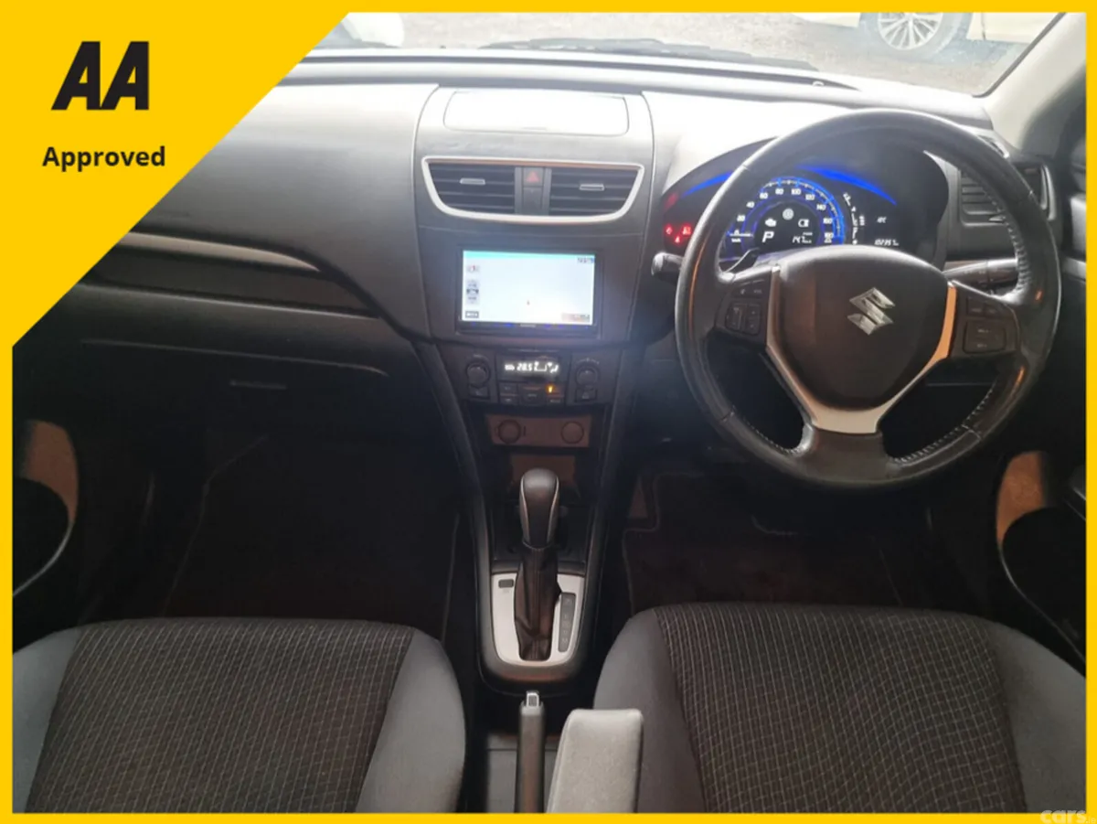 Suzuki Swift Hatchback, Petrol, 2014, Silver