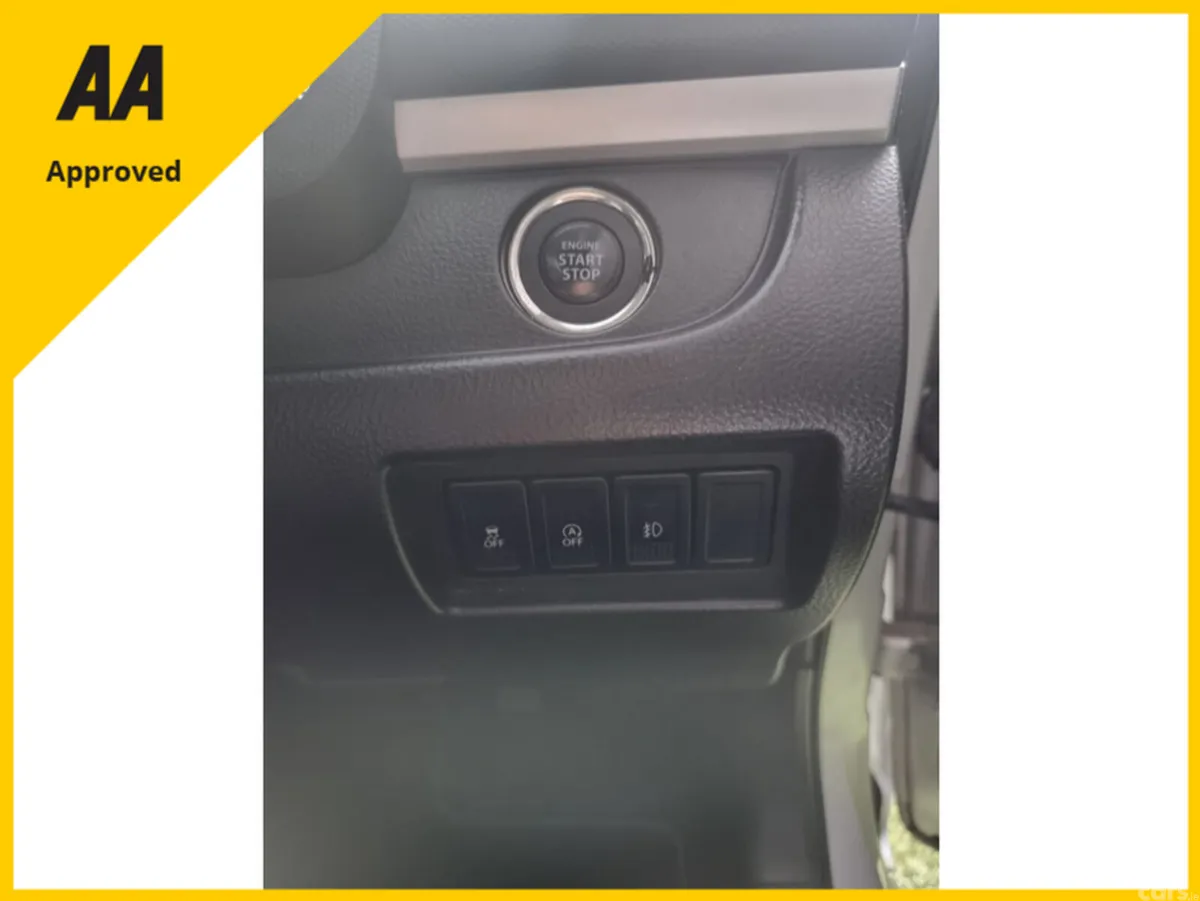 Suzuki Swift Hatchback, Petrol, 2014, Silver