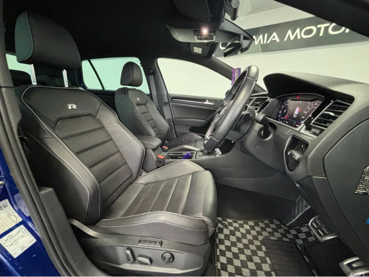 Volkswagen Golf Hatchback, Petrol, 2019, Blue