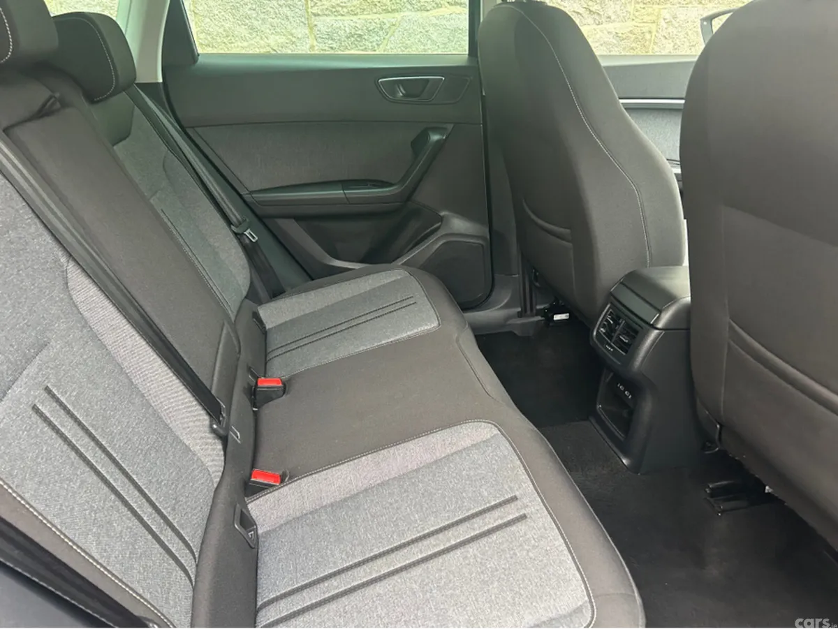 SEAT Ateca Hatchback, Diesel, 2023, Blue