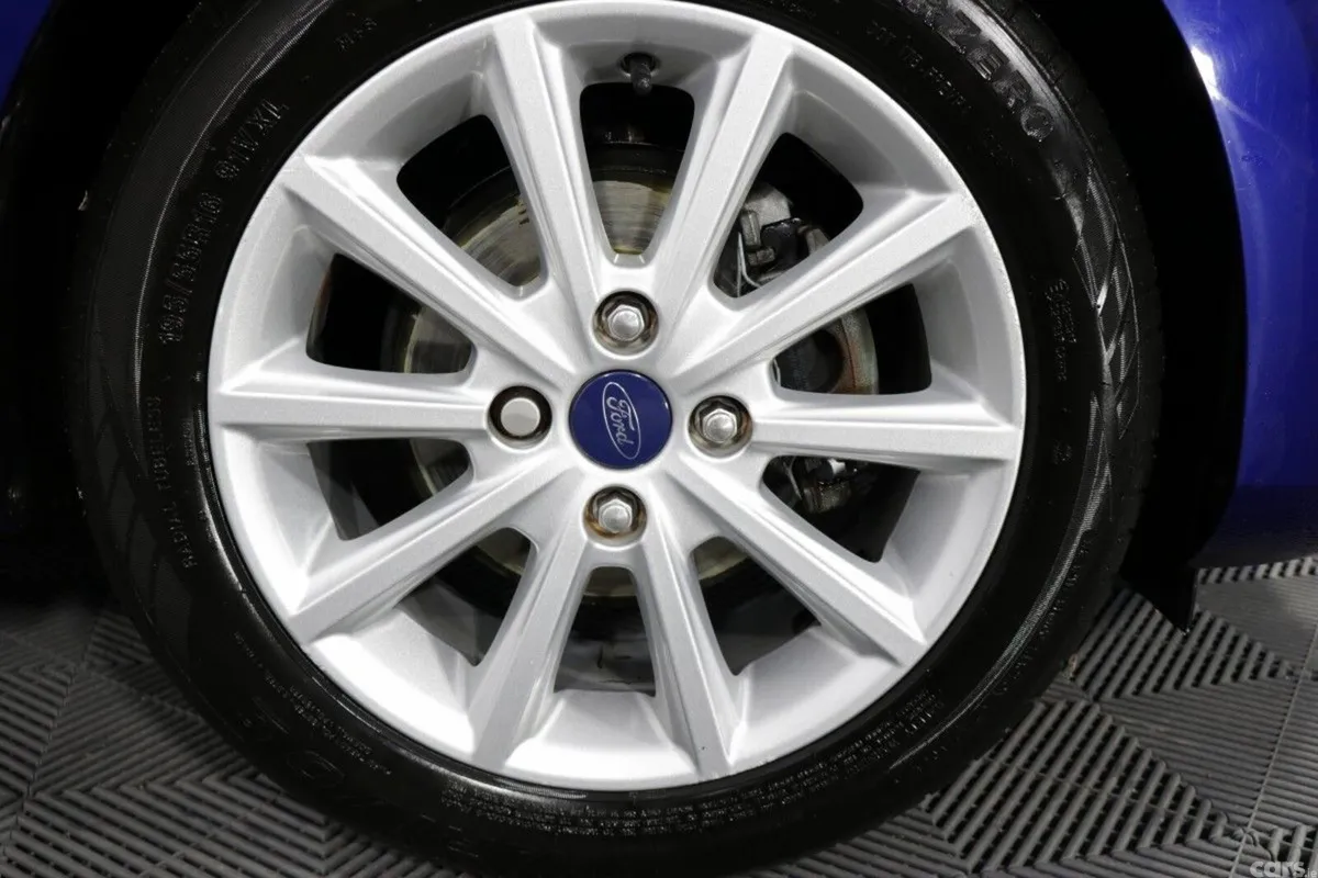Ford Fiesta Hatchback, Petrol, 2018, Blue