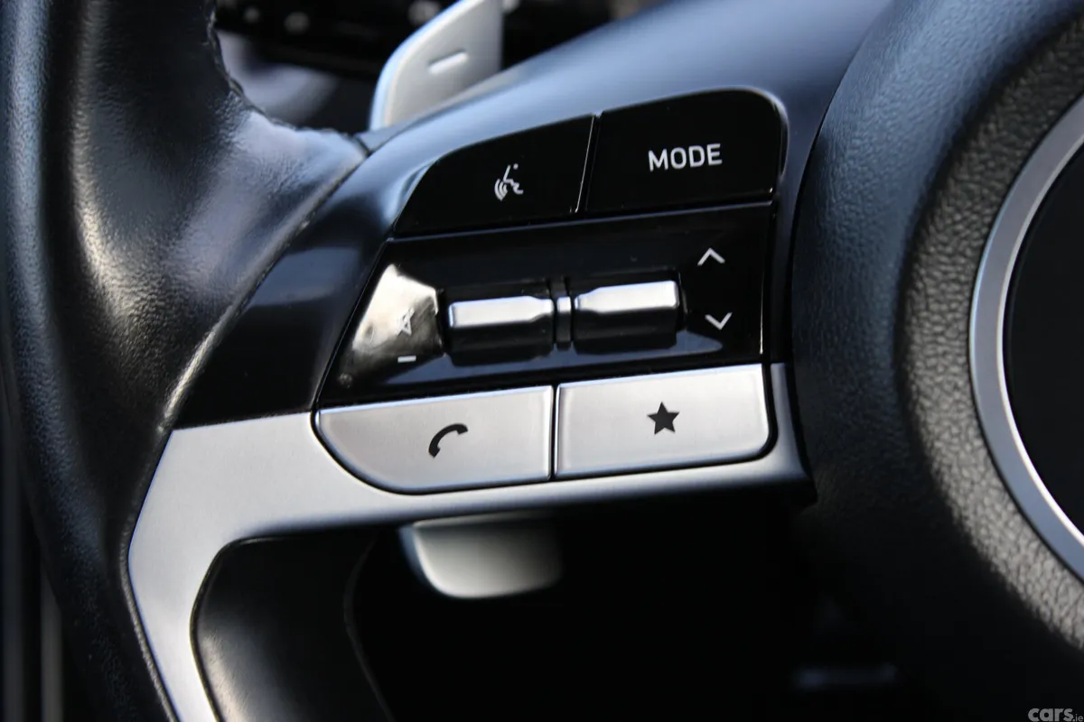 Hyundai Tucson SUV, Petrol Hybrid, 2024, White