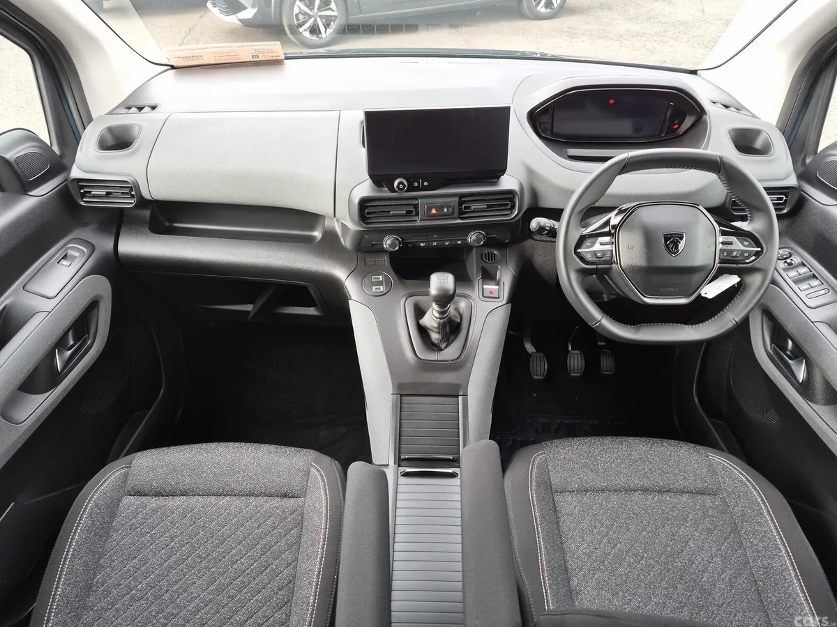Peugeot Rifter MPV, Diesel, 2024, Blue