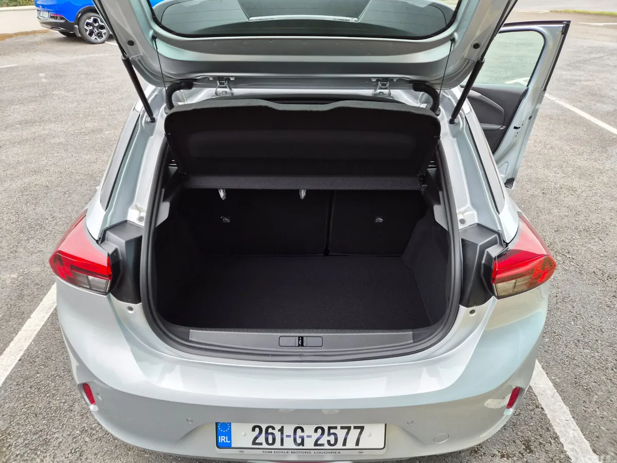 Opel Corsa Hatchback, Petrol, 2026, Grey