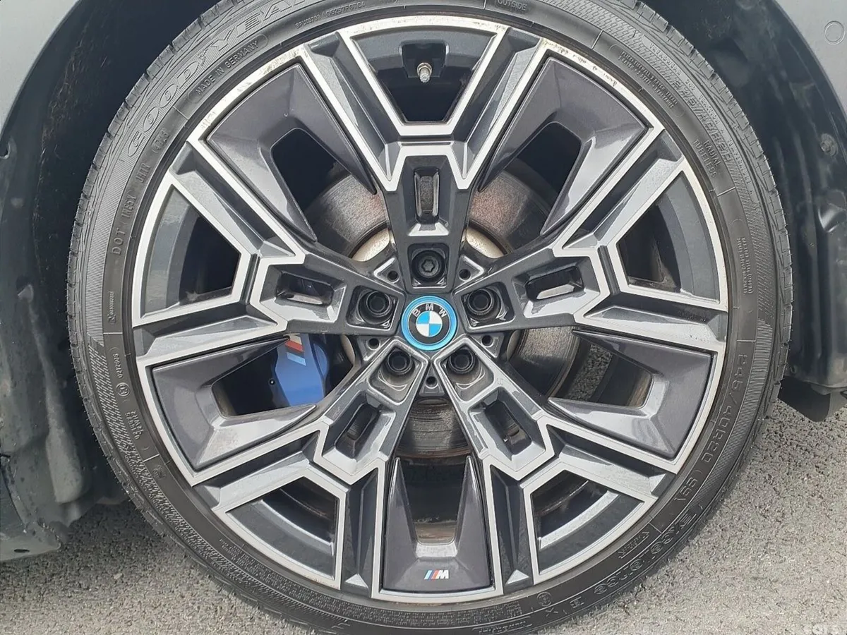 BMW 5-Series Saloon, Petrol Plug-in Hybrid, 2024, Grey