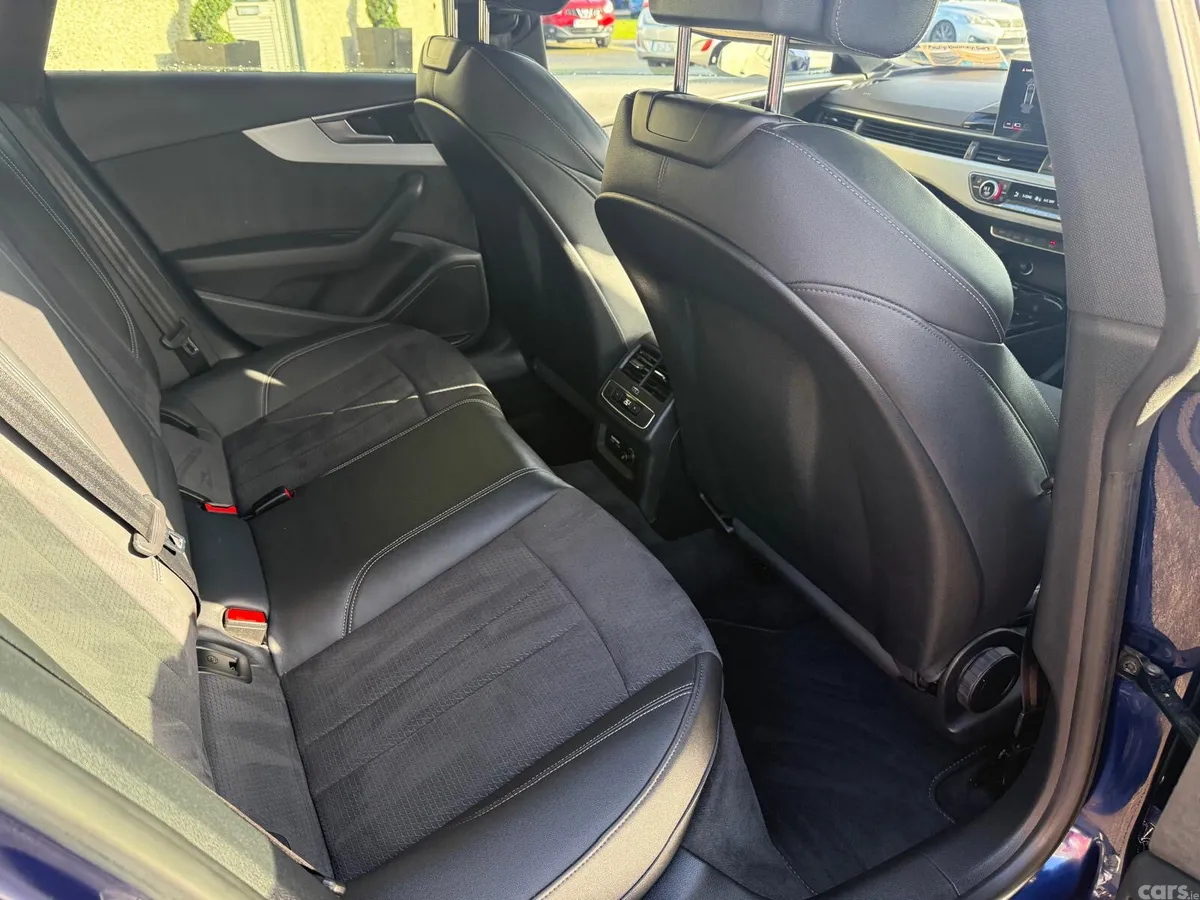 Audi A5 Hatchback, Diesel, 2023, Blue