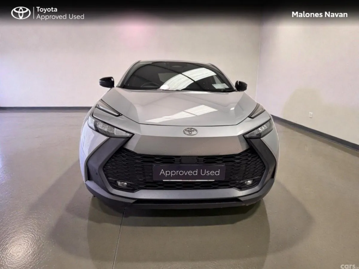 Toyota C-HR SUV, Petrol Hybrid, 2024, Silver