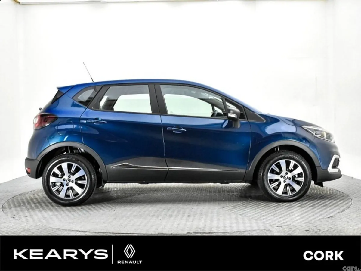 Renault Captur SUV, Petrol, 2020, Blue