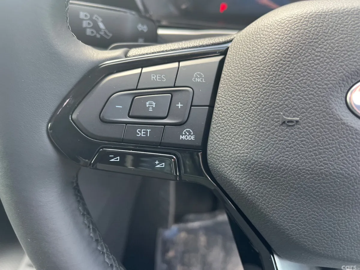 Ford Tourneo Connect MPV, Petrol Plug-in Hybrid, 2026, Blue