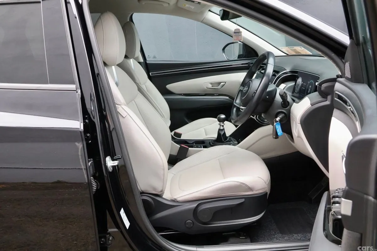 Hyundai Tucson SUV, Diesel, 2021, Black