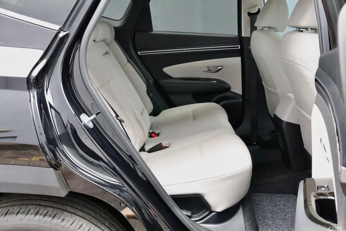 Hyundai Tucson SUV, Diesel, 2021, Black