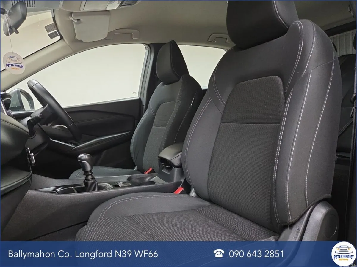 Nissan Qashqai MPV, Petrol, 2022, Grey