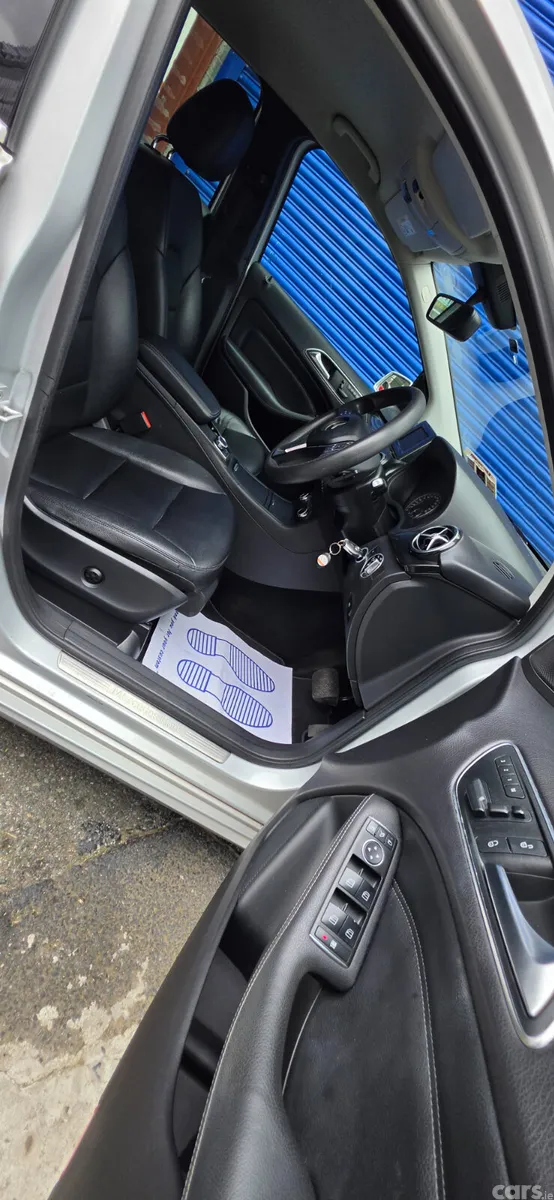 Mercedes-Benz B-Class MPV, Petrol, 2014, Silver