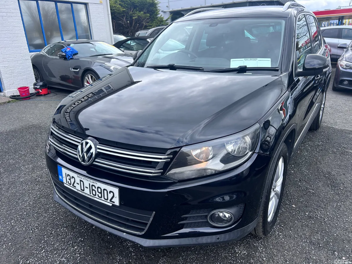 Volkswagen Tiguan SUV, Diesel, 2013, Black