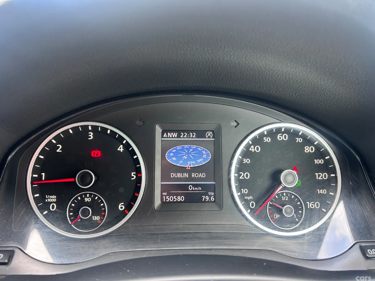 Volkswagen Tiguan SUV, Diesel, 2013, Black