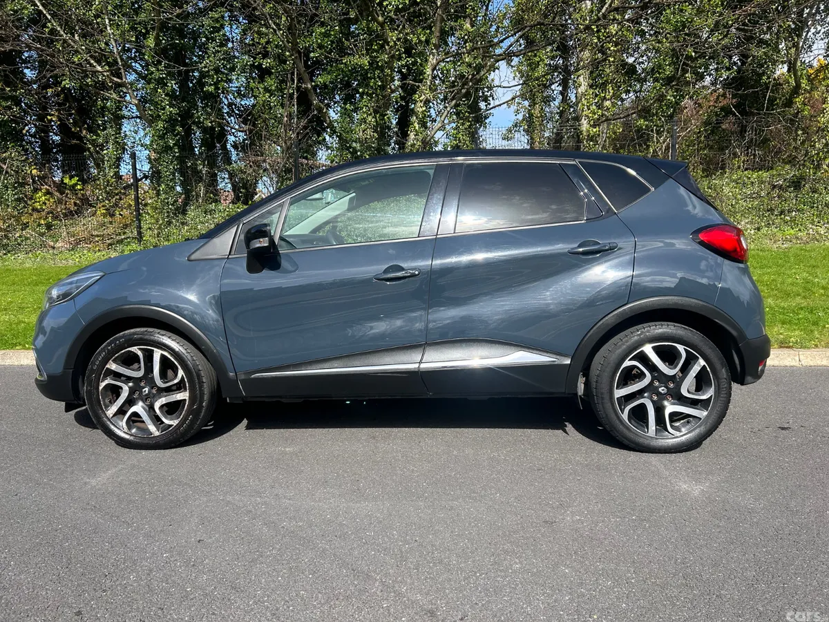 Renault Captur Hatchback, Diesel, 2015, Blue
