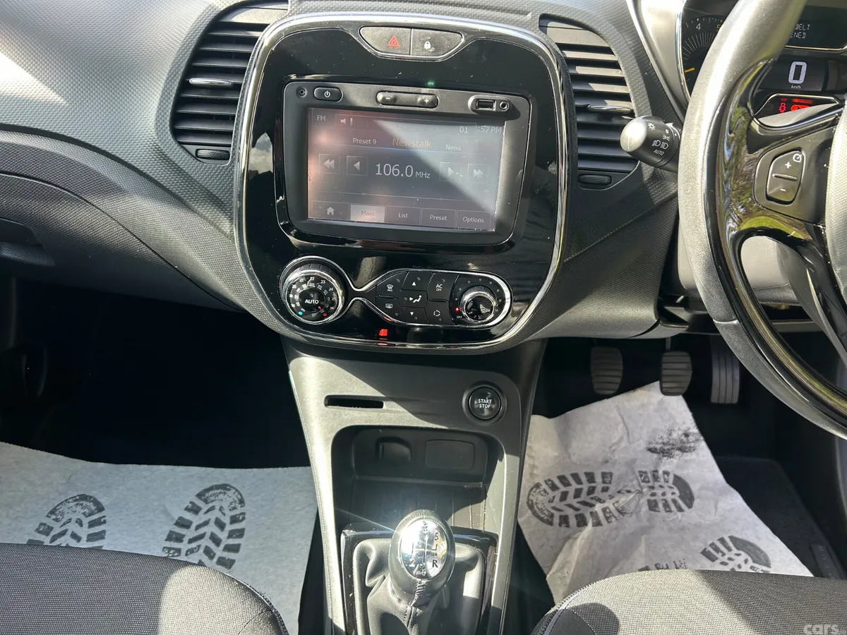 Renault Captur Hatchback, Diesel, 2015, Blue