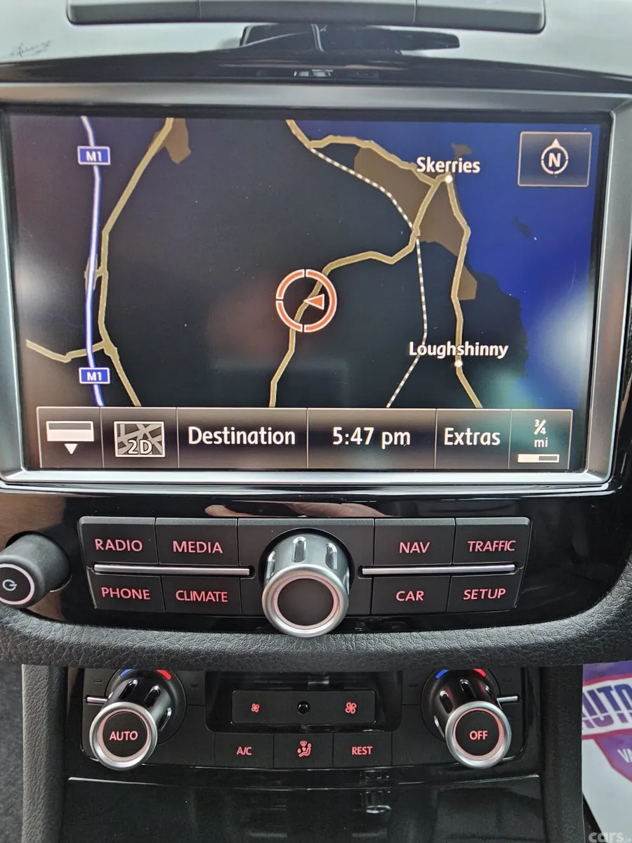 Volkswagen Touareg SUV, Diesel, 2013, Silver