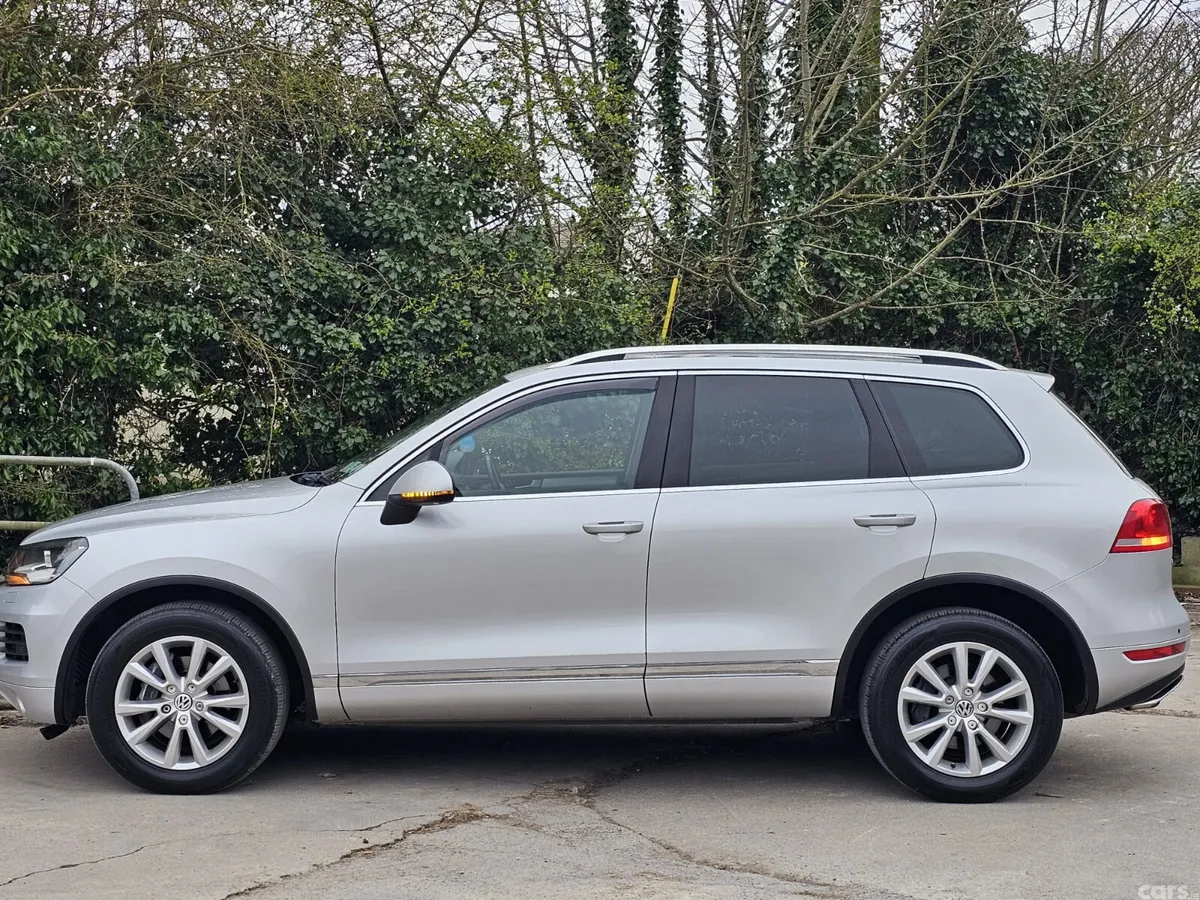 Volkswagen Touareg SUV, Diesel, 2013, Silver