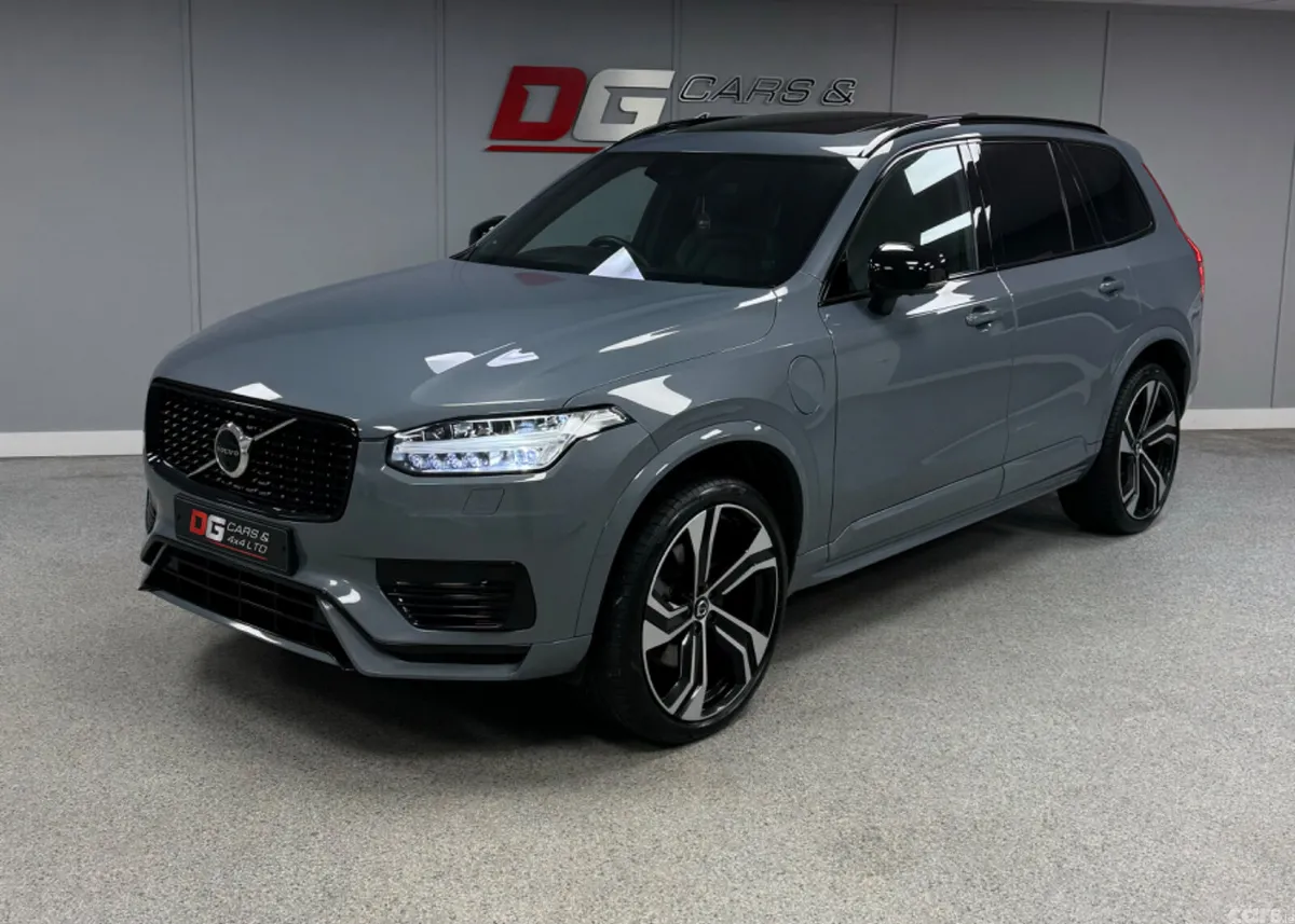 Volvo XC90 SUV, Petrol Hybrid, 2022, Grey
