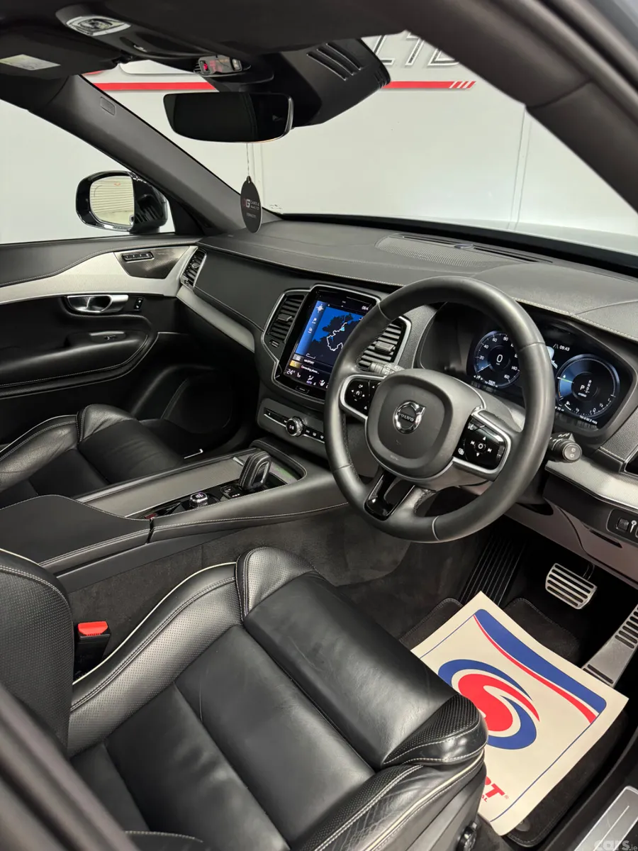 Volvo XC90 SUV, Petrol Hybrid, 2022, Grey