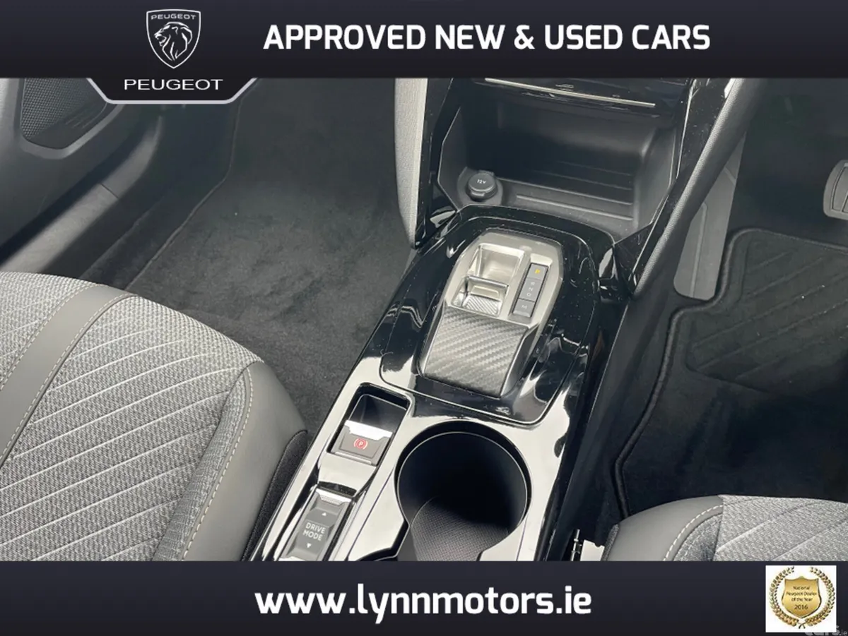 Peugeot 2008 MPV, Petrol Hybrid, 2026, Grey