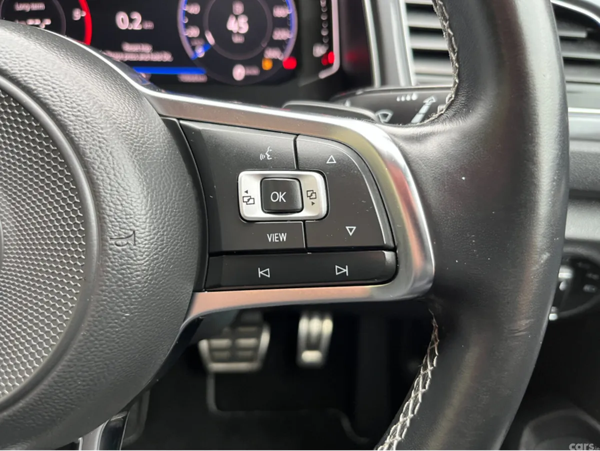 Volkswagen T-Roc SUV, Diesel, 2021, White