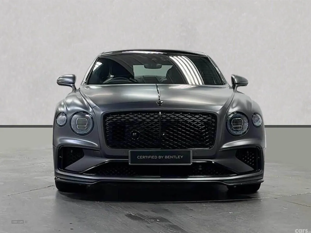 Bentley Flying Spur Saloon, Electric, 2025, Grey