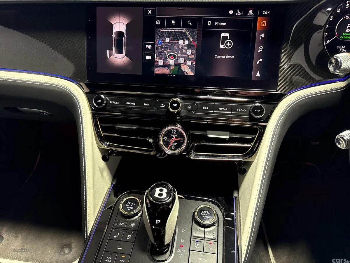 Bentley Flying Spur Saloon, Electric, 2025, Grey