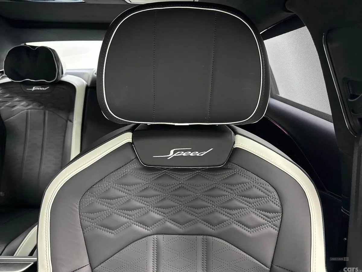 Bentley Flying Spur Saloon, Electric, 2025, Grey